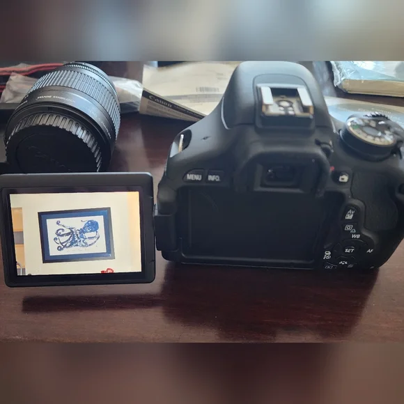 Canon EOS Rebel T3i Camera Kit 18-55 Mm Lense - Picture 9 of 12